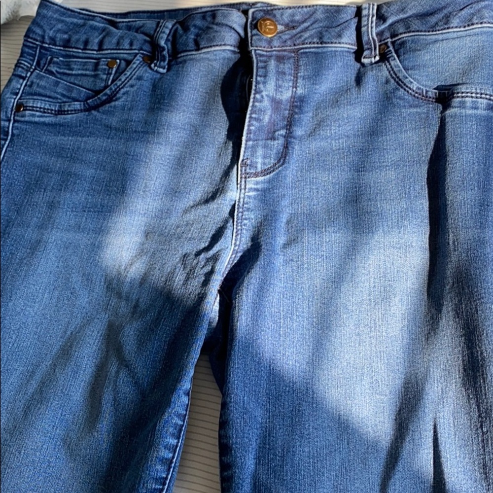 D.jeans